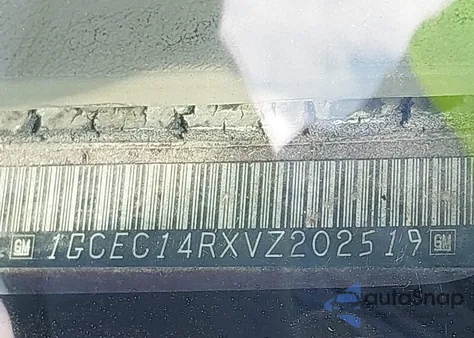 1997 Chevrolet C1500 Fleetside из США, поврежденный, VIN 1GCEC14RXVZ202519